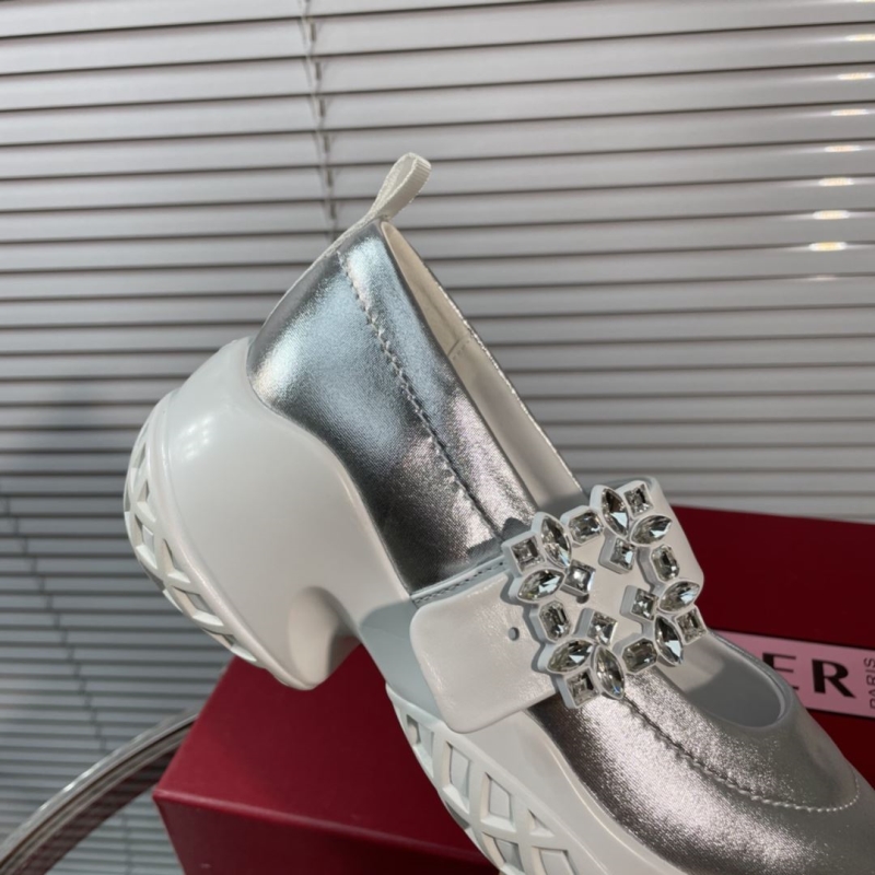 Roger Vivier Casual Shoes